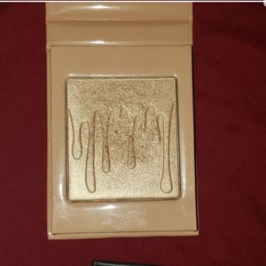 Trade-   Two kylie highlight